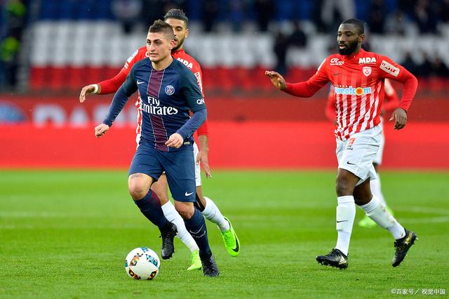 法甲倒计时；比利亚雷亚尔清晨防线松动；细节引发关注；气氛紧张；轮换策略成焦点(阿森纳传控与巴萨传控)